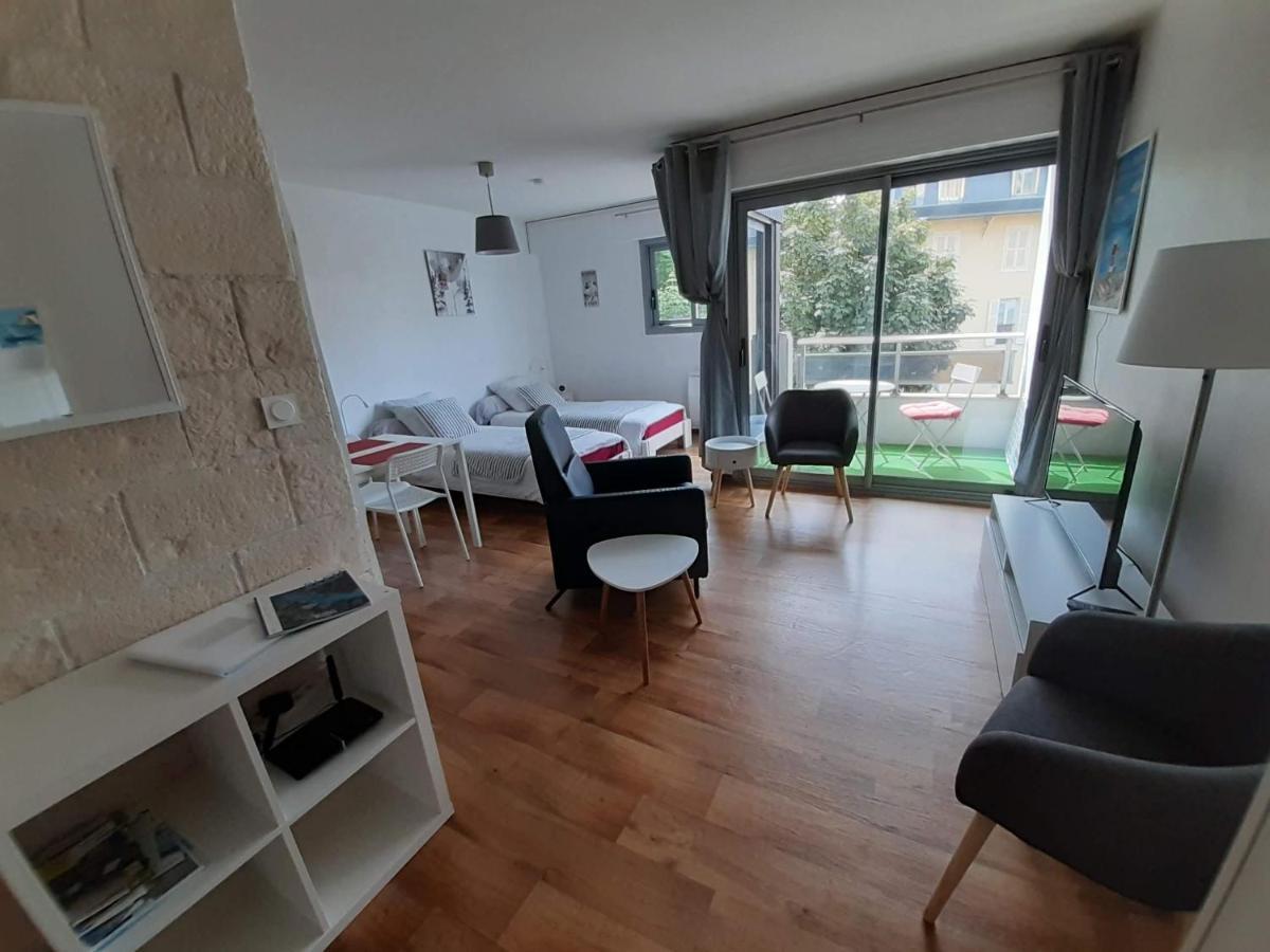 Studio Calme Renove Parking Proche Centre Et Thermes Aix-les-Bains Dış mekan fotoğraf